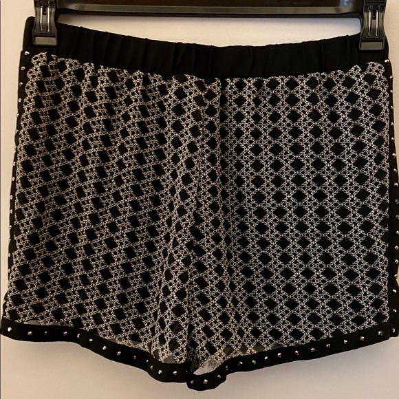 ASOS black and white pattern studded dress shorts - Picture 2 of 5